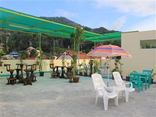 Roomquest Phuket Hostel *